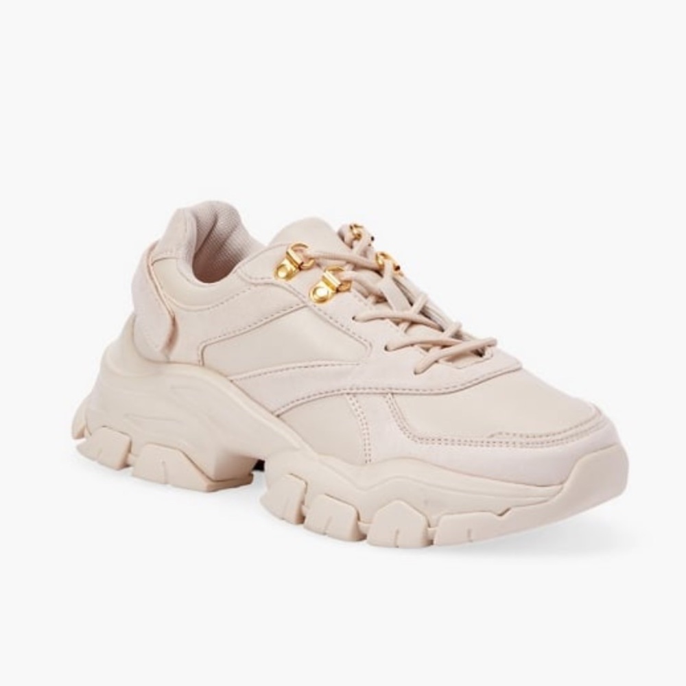 Beige & Gold Chunky Sneakers • JustFab (7.5) *NWT*